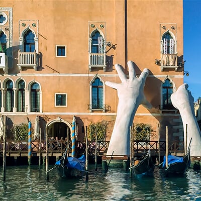 sterlinglanier lanier 8v8TJkKX41Y unsplash