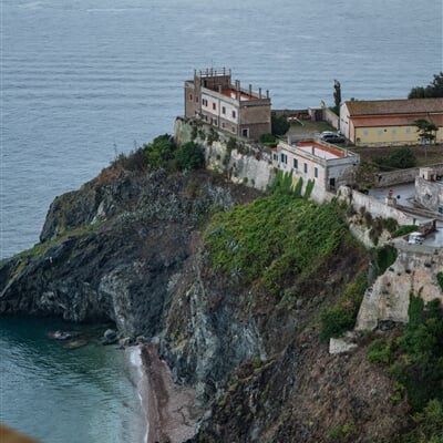 dario bronnimann RyrIAdRhw Y unsplash