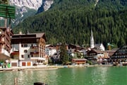 alleghe barche pedalo