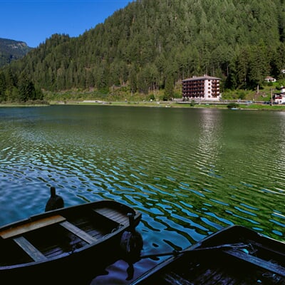 lake boats rental summer activities dolomitissime holiday homes Regina