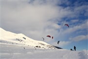 Snow kite (2)