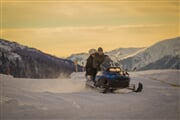 Snow mobile
