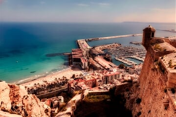 Přístav a staré město Alicante