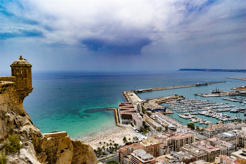 Bouře nad přístavem Alicante