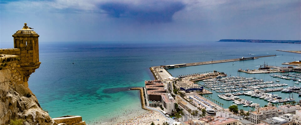 Alicante, největší přístav na Costa Blanca