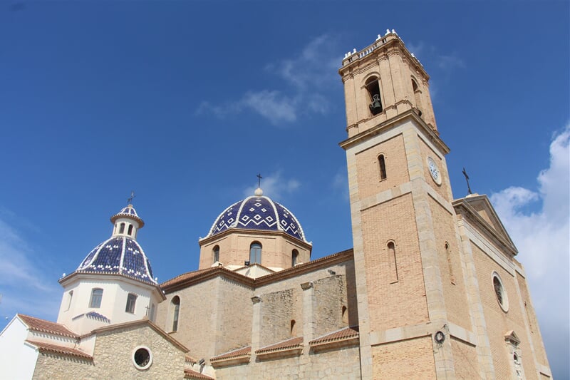 Pobřeží Costa Blanca je plné historických památek