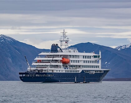 Hondius, Svalbard Pippa Low