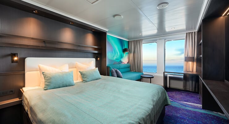 Superior cabin