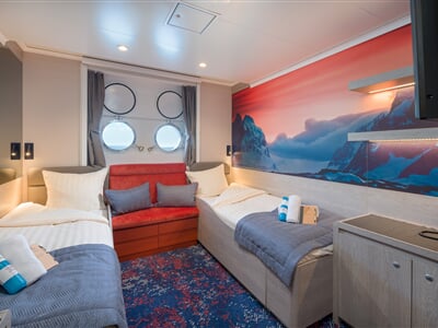 Hondius, Twin Porthole cabin 03.jpg Ivan Ivanisevic Kopírovat