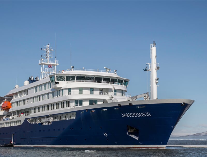 Janssonius 03 Sara Jenner.jpg Sara Jenner