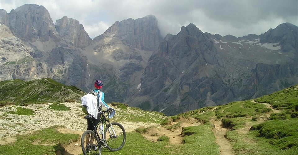 Cyklistika Arabba Marmolada