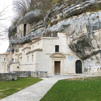 roccamorice eremo di santo spirito a maiella alessia tricarico
