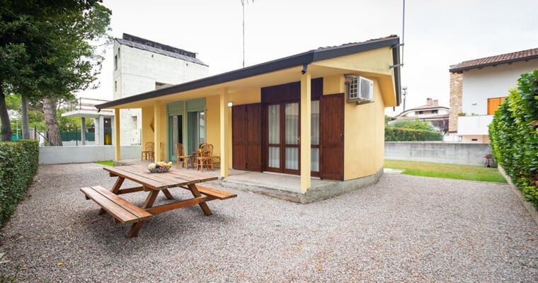 Sayonara villa Lignano Sabbiadoro leto2021 (1)