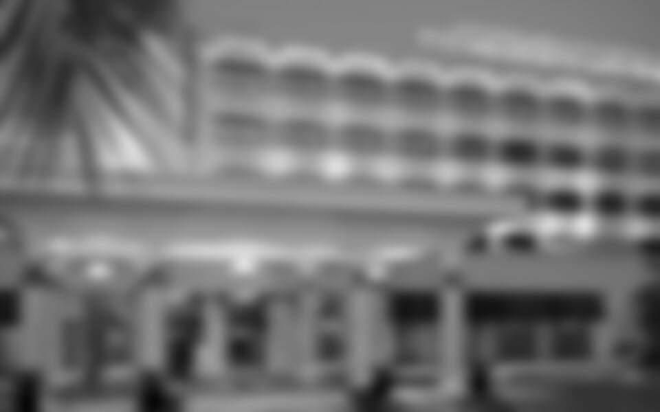 Emiráty - Abu Dhabi - Le Meridien Abu Dhabi****