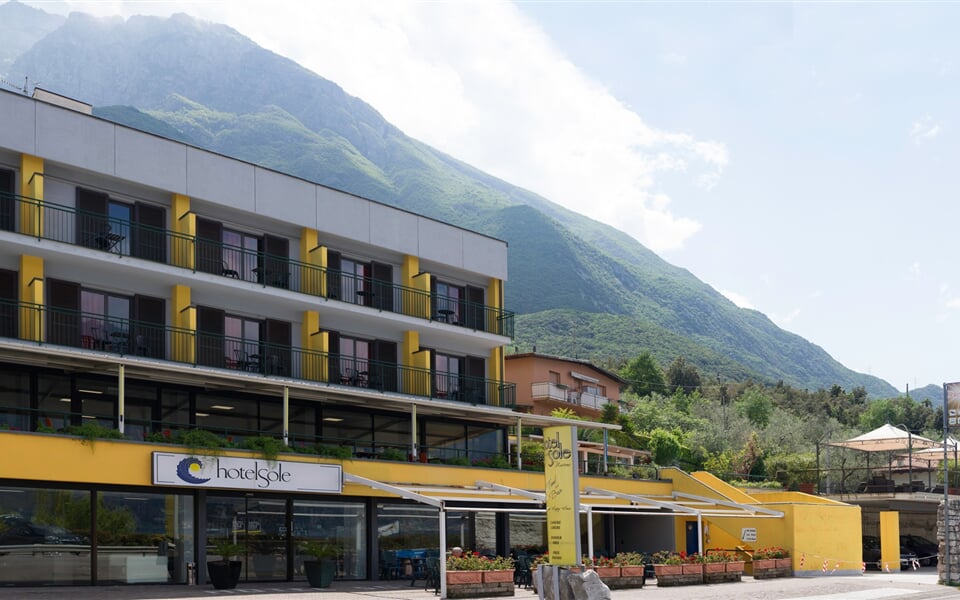 Sole hotel Malcesine leto2021 (4)