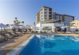Leonardo Crystal Cove Hotel & Spa by the Sea, Protaras, Kypr