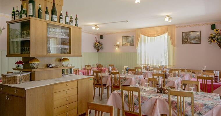 Aurora hotel Molveno zima2022 (1)