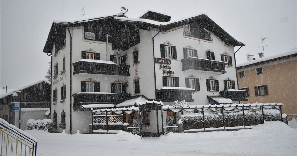 Stella Alpina Hotel Fai della Paganella zima2022 (10)