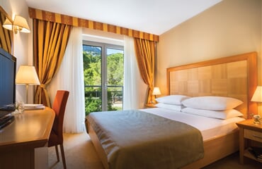 Orebič - hotel Aminess Grand Azur Hotel ****