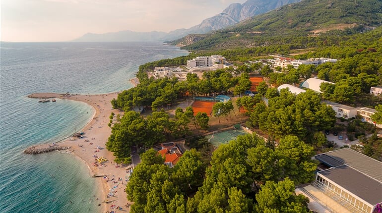 Photos_Makarska_Rivijera Sunny Resort_LEAD PHOTO 1_Rivijera Sunny Resort_airphoto_01