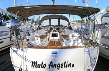 Plachetnice Bavaria Cruiser 37 - Malo Angeline