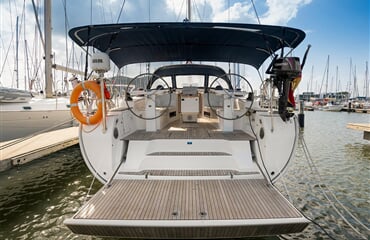 Plachetnice Bavaria Cruiser 50 - Venus