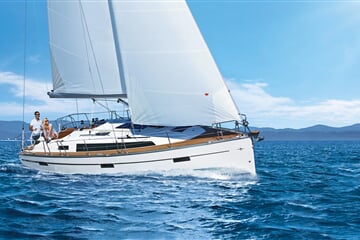 Plachetnice Bavaria Cruiser 37 Style - Skylla