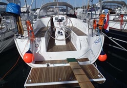 Plachetnice Bavaria Cruiser 32 - Nici