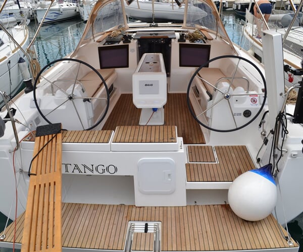 Plachetnice Dufour 412 GL - Tango