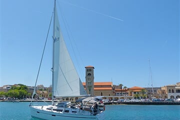 Bavaria 37 Cruiser - Nenemia