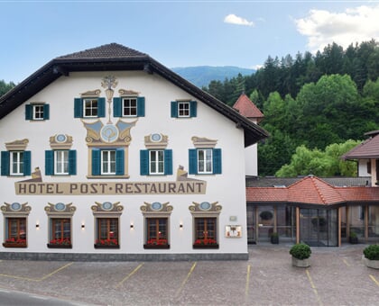 Hotel 03