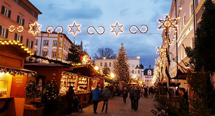 Vánoční trh a oslavy konce roku