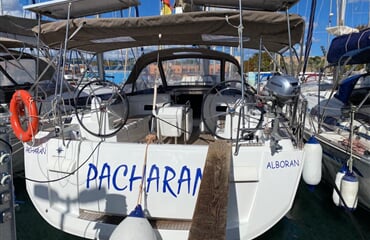 Plachetnice Sun Odyssey 519 - Alboran Pacharan (Majorca)