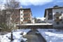 Rezia Outside Winter (4)