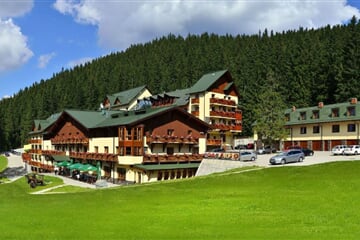 Družba Ski & Wellness Residence - léto