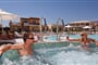 Hotel Natura Park Village & Spa: fotografie vybavení exteriérů a interiérů ubytování.