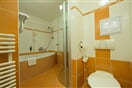 Bathroom - Doppelzimmer