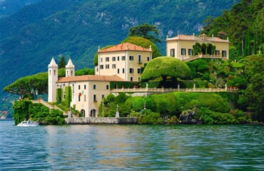 Zahrady A Jezera Itálie