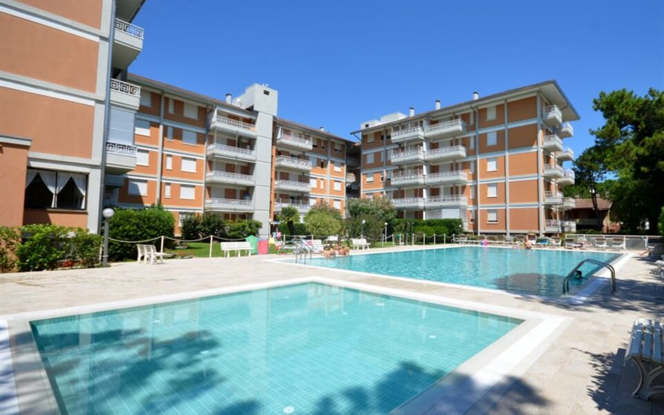 504 gardenia ext 211