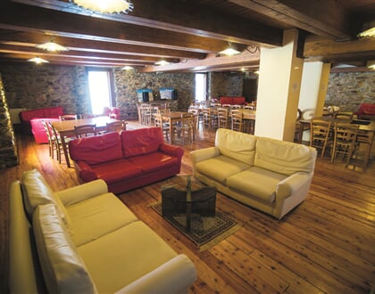 9505 5 Hall
