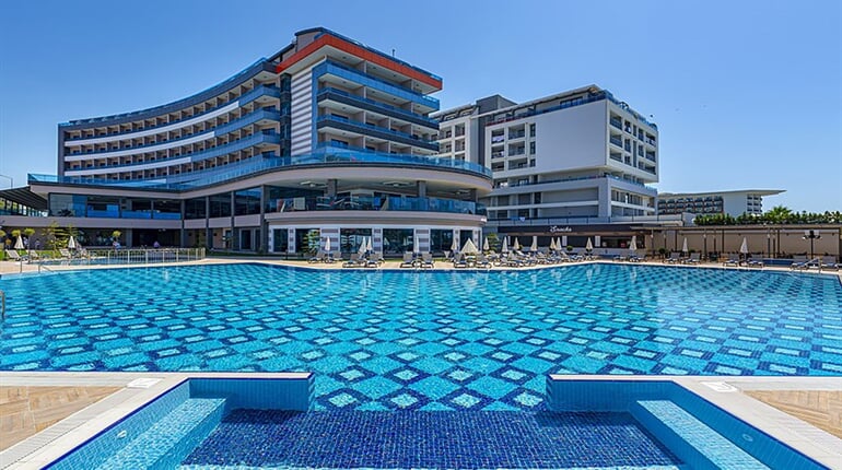 Hotel Lonicera Premium: fotografie vybavení exteriérů a interiérů ubytování.