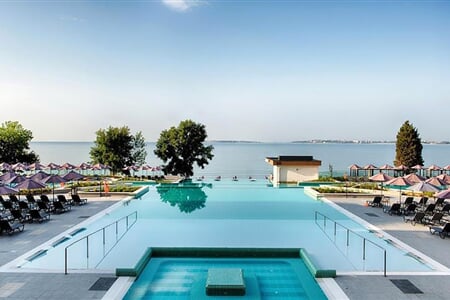 Slunečné pobřeží - Hotel Secrets Sunny Beach Resort & Spa
