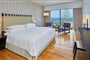 Hotel Sheraton Rhodes Resort: fotografie vybavení exteriérů a interiérů ubytování.