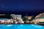 Hotel El Greco Resort - Santorini: fotografie vybavení exteriérů a interiérů ubytování.