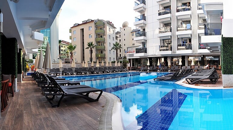 Hotel Oba Star: fotografie vybavení exteriérů a interiérů ubytování.