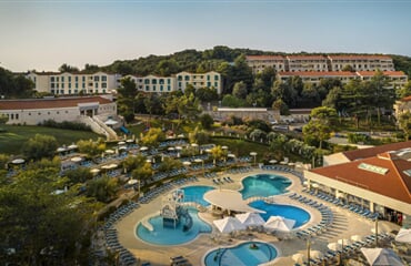 Rezort Belvedere ****