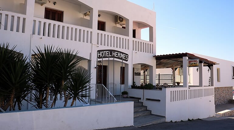 Hotel Hermes: fotografie vybavení exteriérů a interiérů ubytování.