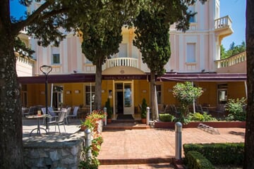 Hotel Vila Ružica***