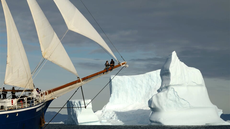 Rembrandt van Rijn under sail, Greenland Tarik Checkchak