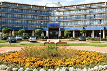 SÁRVÁR - Hotel PARK INN (D-T)